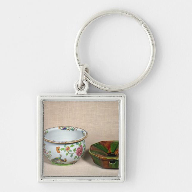 Two chamber pots keychain (Front)