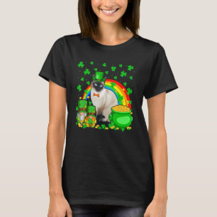 Two Gnomes And Siamese Wearing Patrick's Day Hat S T-Shirt