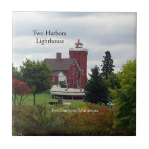 Two Harbours Lighthouse & boat tile