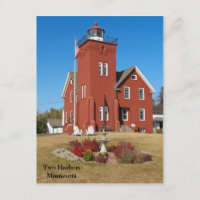 Two Harbours Lighthouse.jpg