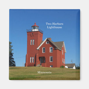 Two Harbours Lighthouse magnet