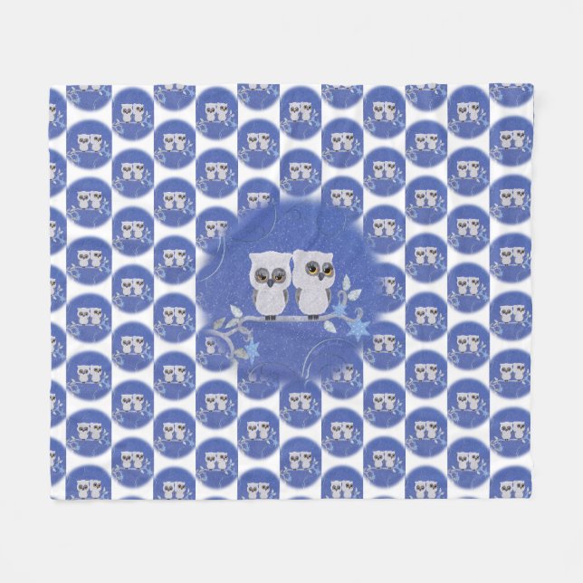 Two small white owls fleece blanket (Front (Horizontal))