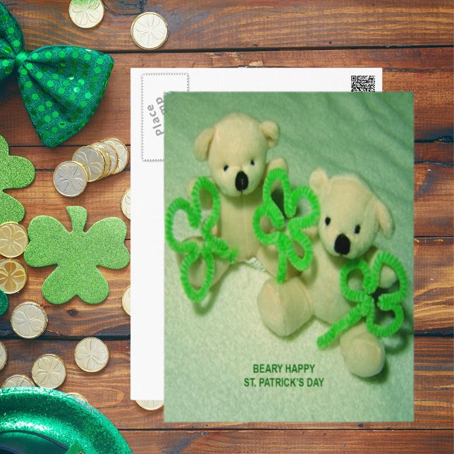 Two Teddy Bears with Shamrocks Postcard (Two Teddy Bears with Shamrocks Postcard)