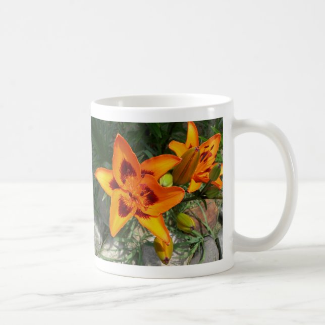 two tone lily mug (Right)