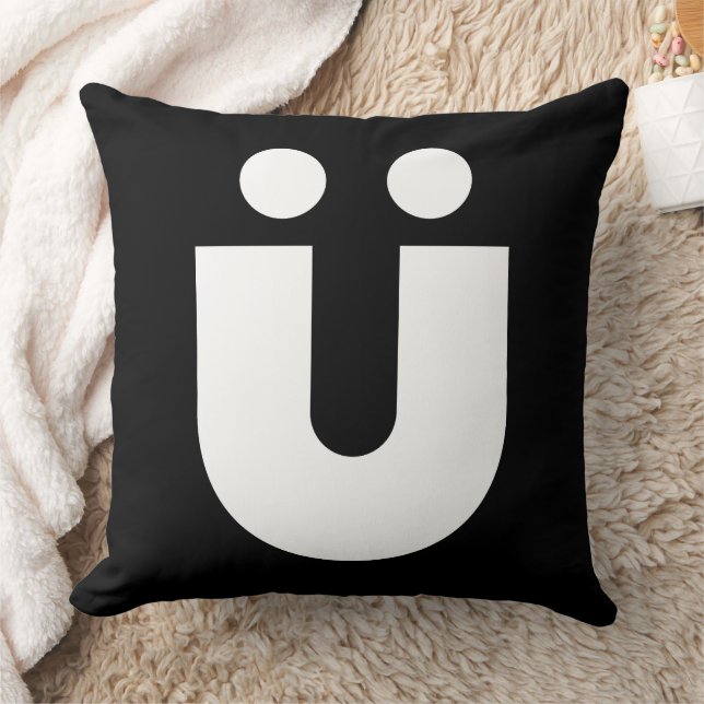 TYP(O) Creations: Umlaut Ü Throw Pillow (Blanket)