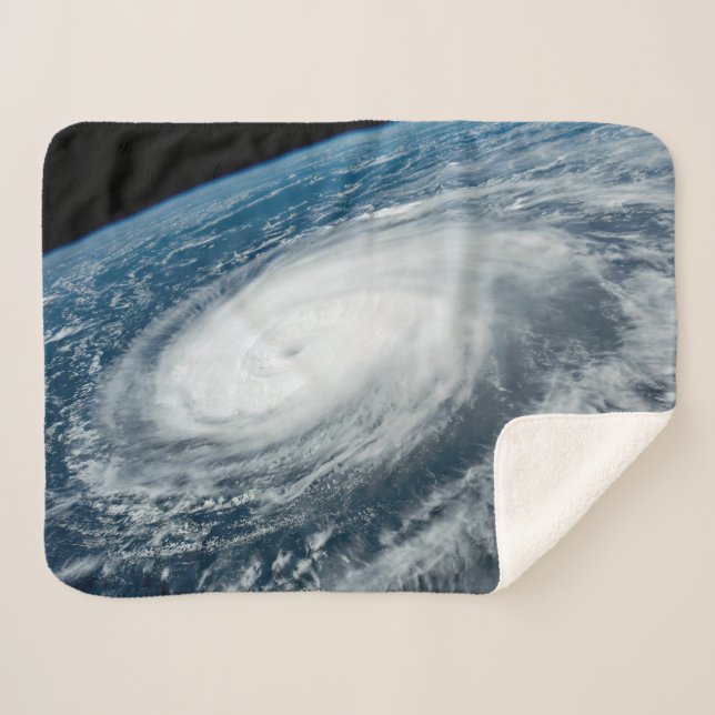 Typhoon Hinnamnor. Sherpa Blanket (Front (Horizontal))