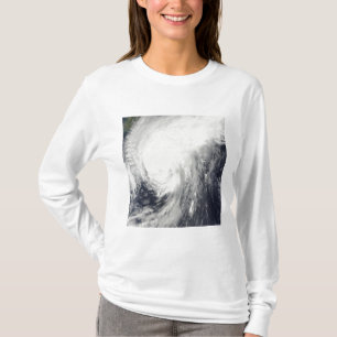 Typhoon Melor approaching Japan T-Shirt