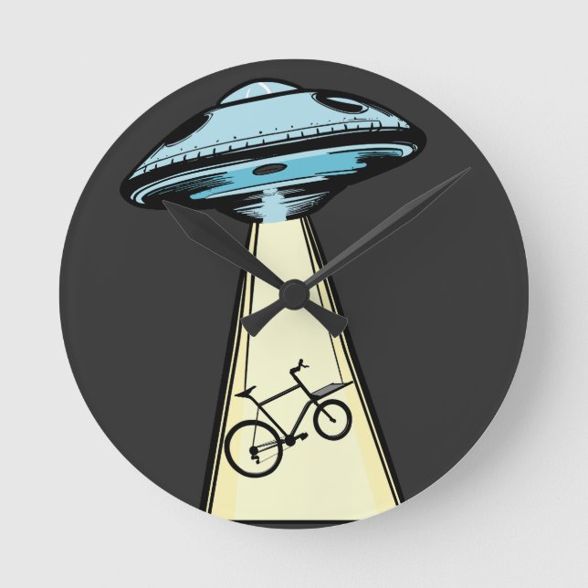 Ufo Cargobike, cycle, wheel, aliens Round Clock (Front)