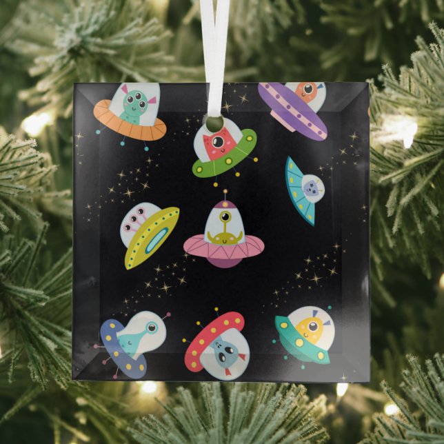 UFO SHIPS PATTERN GLASS ORNAMENT (Insitu)