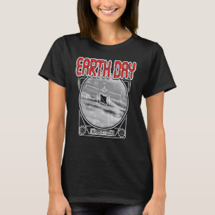 Ufo Uap Unidentified Flying Saucer, Earth Day, Ali T-Shirt