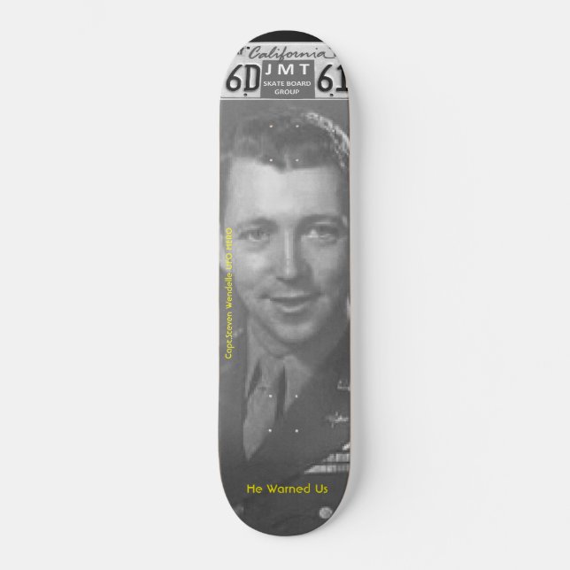 UFOS ARE REAL Skateboard (Front)