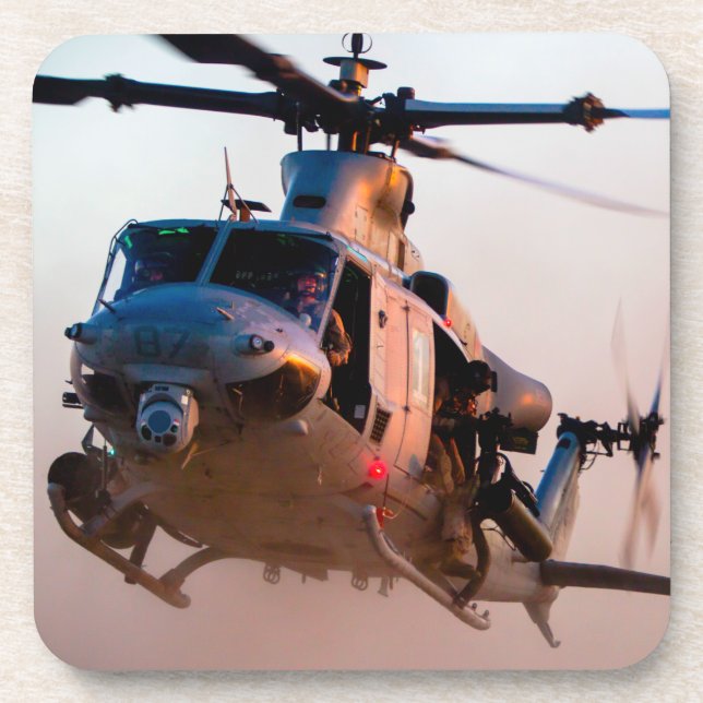 UH-1Y VENOM COASTER (Front)