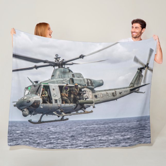 UH-1Y VENOM FLEECE BLANKET (In Situ)