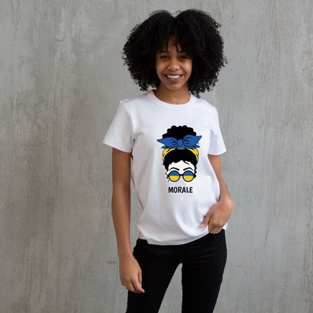 Ukraine Flag Girl Support ukrainien Kiev T-shirt (Créateur téléchargé)