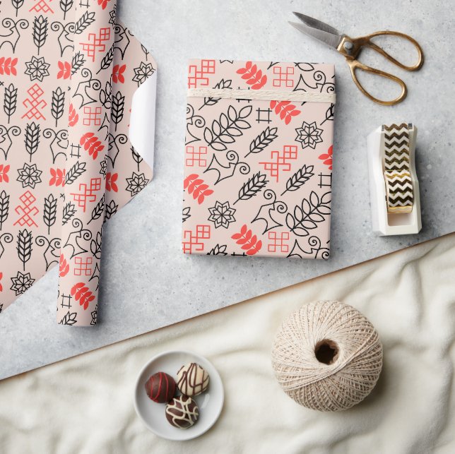 Ukrainian style national pattern wrapping paper (Crafts)