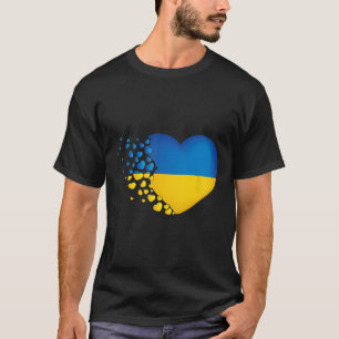 Ukrainian Symbols Ukrainian Flag Heart Love  T-Shirt