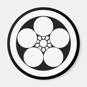 Umebachi-style plum blossom in a circle magnet