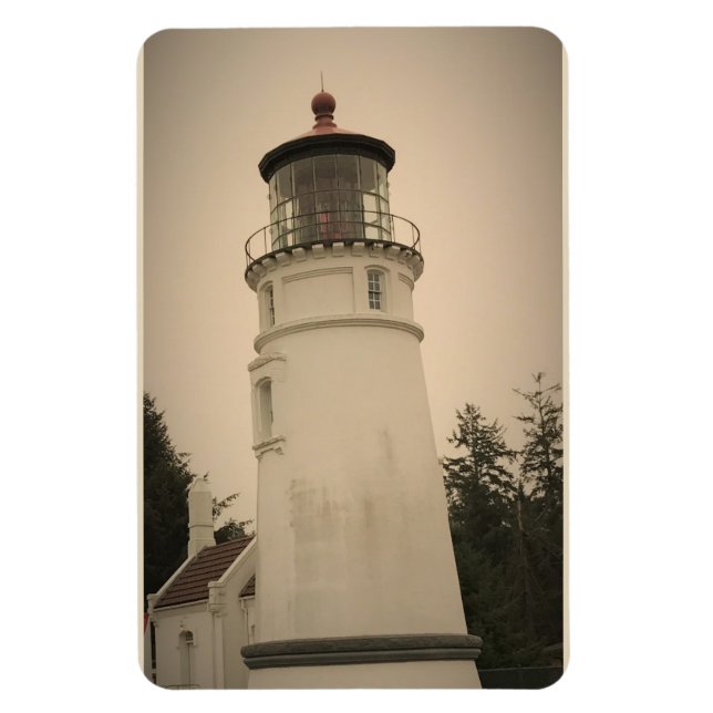 Umpqua River Lighthouse, OR Magnet (Vertical)