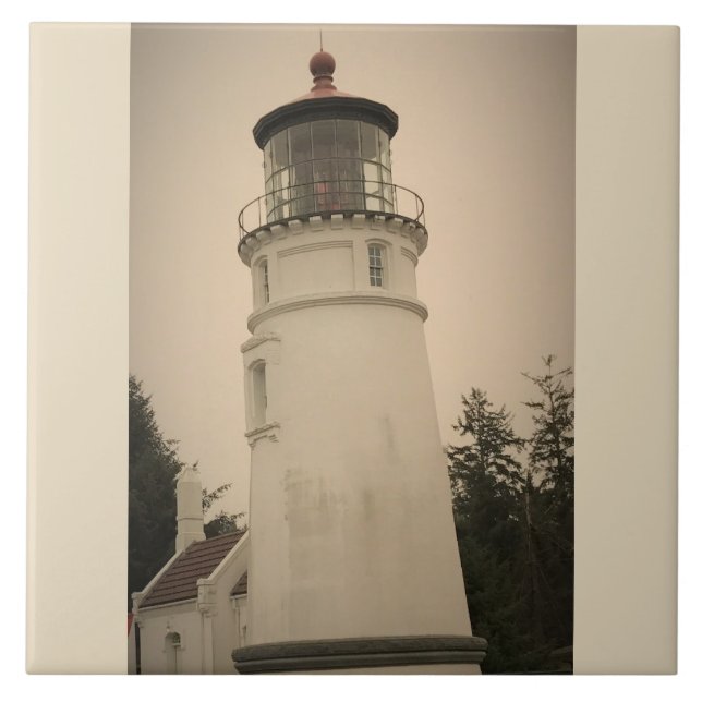Umpqua River Lighthouse, OR Tile (Front)