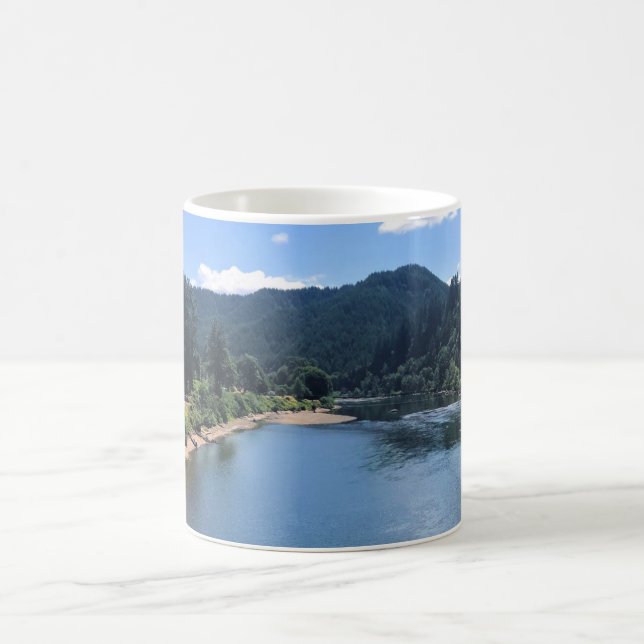 Umpqua River, Oregon Coffee Mug (Center)