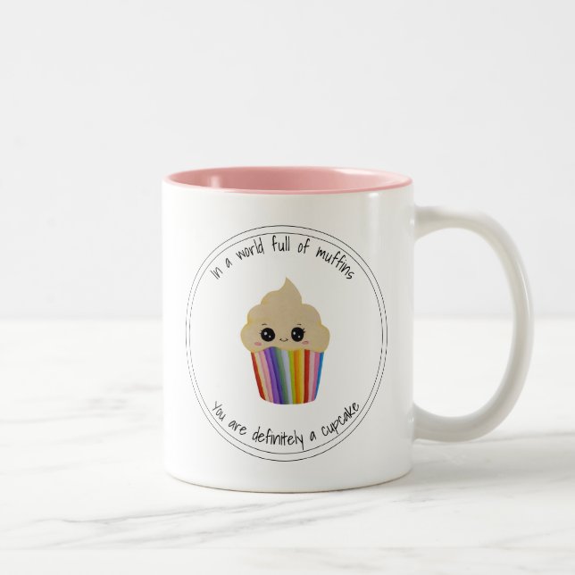 Un Adorable Cupcake Mug à café à deux tons (Droit)