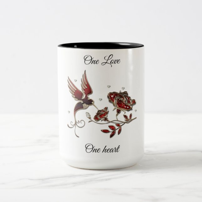 Un amour, une tasse de café de coeur (Centre)