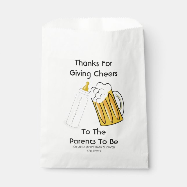 Un Bébé brasse Des Sacs De Faveur (Devant)