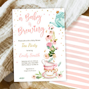 Un bébé est en train de brasser Invitation Tea Par