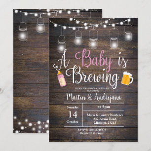 Un bébé est en train de préparer une invitation Gi