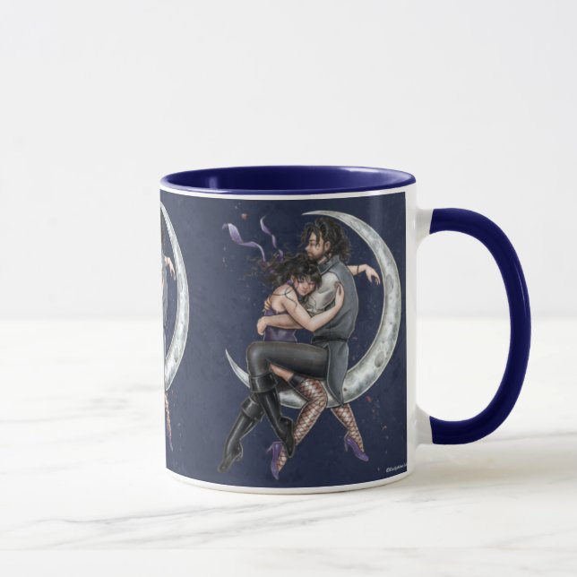 Un billet de manière dans la tasse romantique (Droite)