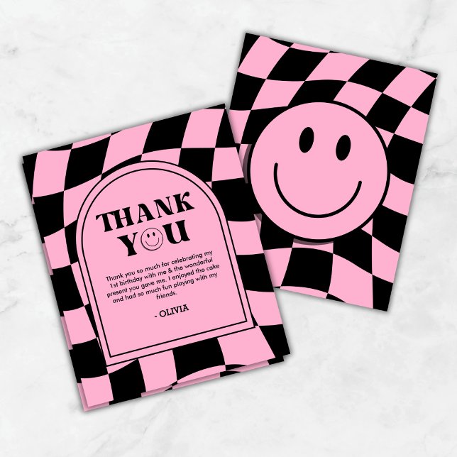 Un bon bébé rose 1er anniversaire Carte de remerci (Budget One Happy Babe Pink Girl 1st Birthday Thank You Card  )