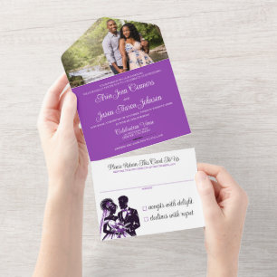 Un Couple violet tout en une invitation
