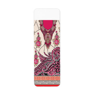 Un design cachemire décoratif avec rouge vif et ép