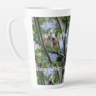 Un Grand Café Me Rend Berry Heureux - Grosse Mug