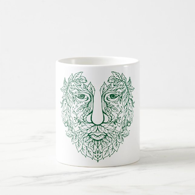 Un Homme Vert Feuilles Face À La Mug De Café (Créateur téléchargé)