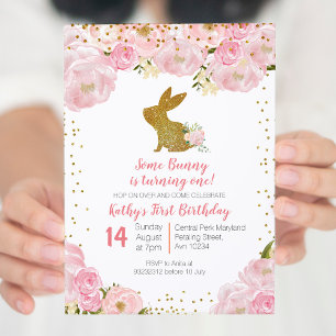 Un lapin devient une invitation d'anniversaire