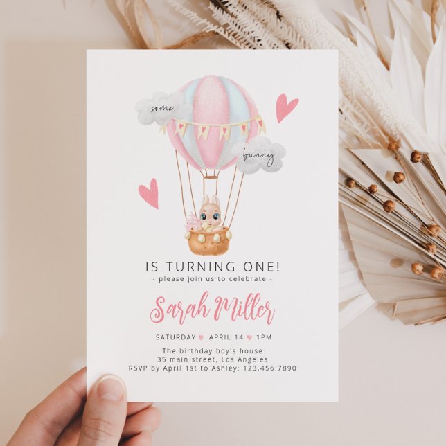 Un lapin est une première invitation d'anniversair (Créateur téléchargé)