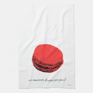 un macaron fraise par jour! kitchen towel