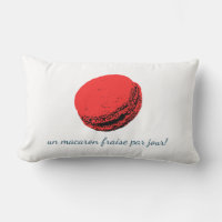 un macaron fraise par jour!