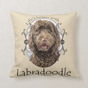 Un meilleur coussin de Labradoodle de la vie