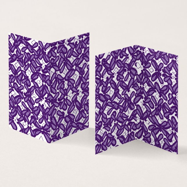 Un motif symétrique de couleur blanche et violette (Inside and Outside)