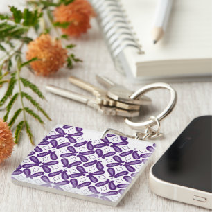 Un motif symétrique de couleur blanche et violette