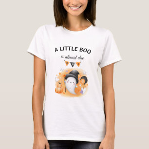 Un Petit Boo est en route Maman pour être T-shirt