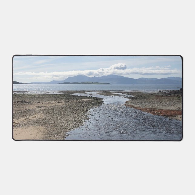Un ruisseau lent qui coule dans la mer en Écosse (Recto)