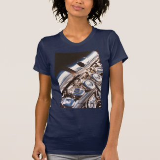 Un T-shirt de cannelure de trois morceaux