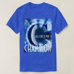 Un T-shirt TOUT-imprimé CHAMPION