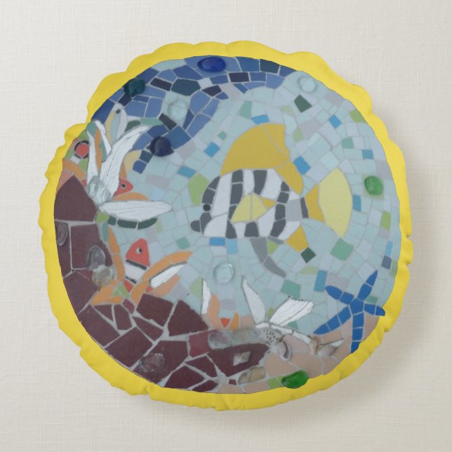 Under Water World Moonfish Mosaic Round Pillow (Front)