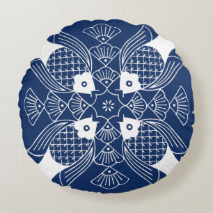 Underwater Fish Design with Blue Background Round Pillow