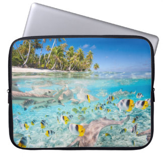 Underwater life laptop sleeve