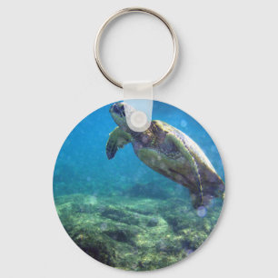 underwater sea turtle keyring